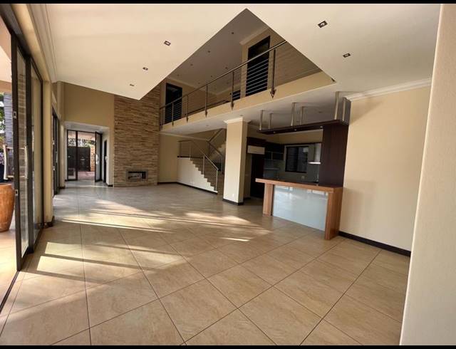 4 BEDROOM HOUSE FOR SALE IN CHROOM PARK